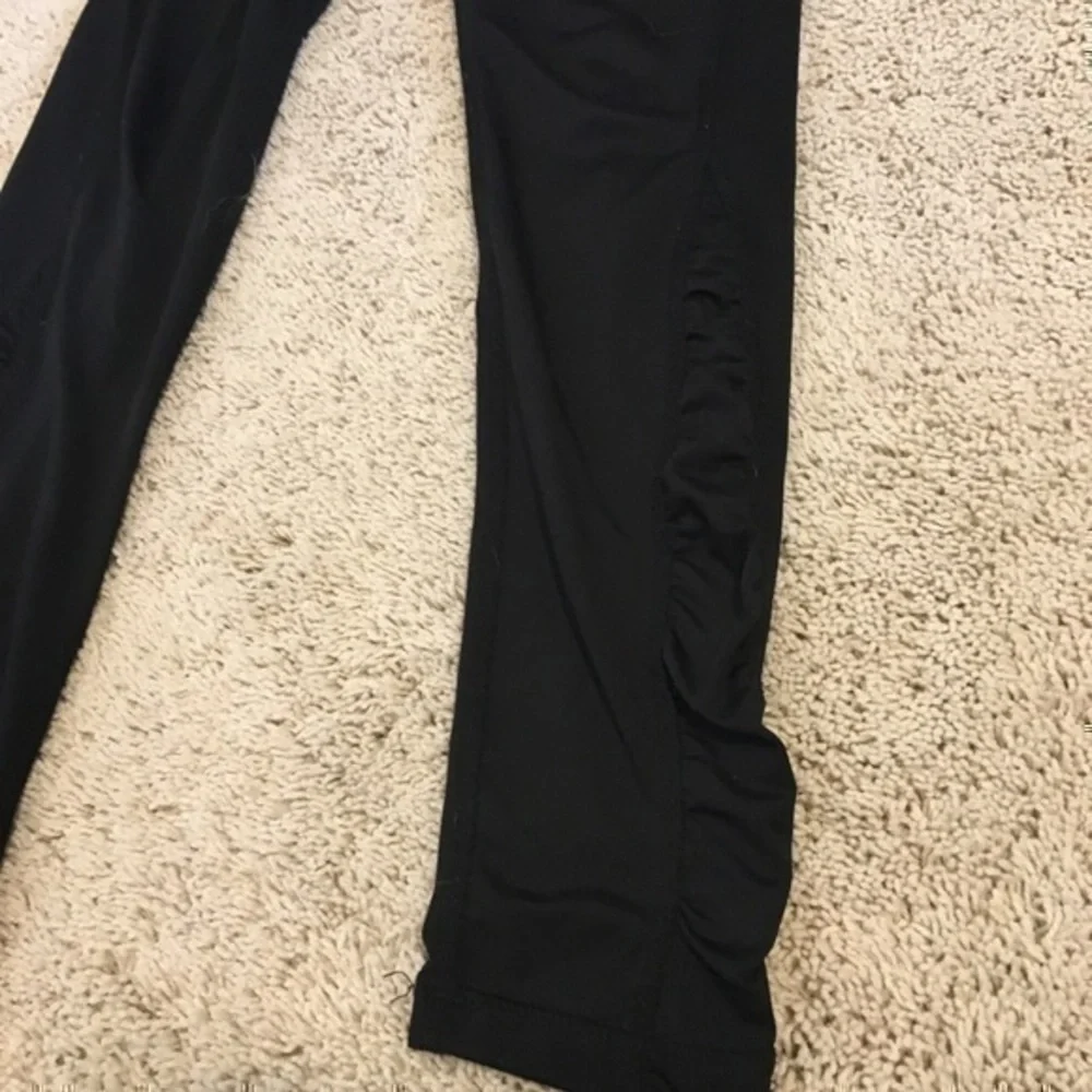 Girls size 12 top size medium 10/12 leggings